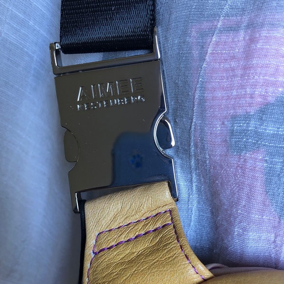 NWT Aimee Kestenberg Genuine Leather Convertible Belt/Crossbody Bag - Picture 3 of 10